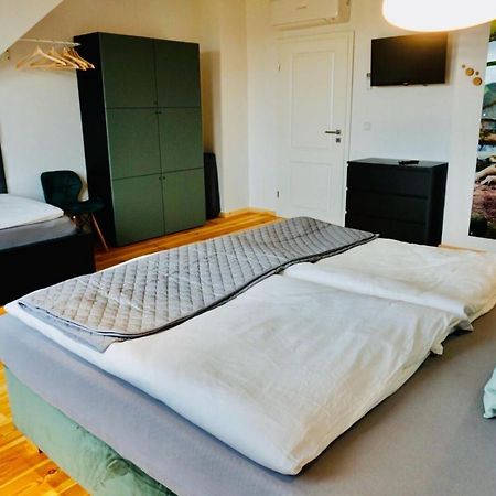 Fewo26 Im Sagenharz - Stilvolles Family-Apartment, 2 Sz, Klimaanlage, Wlan, Netflix & Free Parking ทาเลอ ภายนอก รูปภาพ